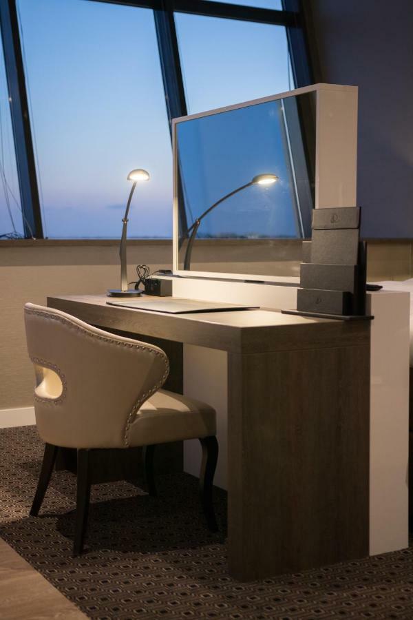 Riva Hotel Den Haag - Delft Экстерьер фото